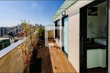 Apartamento à venda com 202m², 4 quartos e 3 vagasCobertura