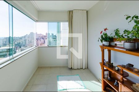 Varanda de apartamento à venda com 4 quartos, 202m² em Buritis, Belo Horizonte