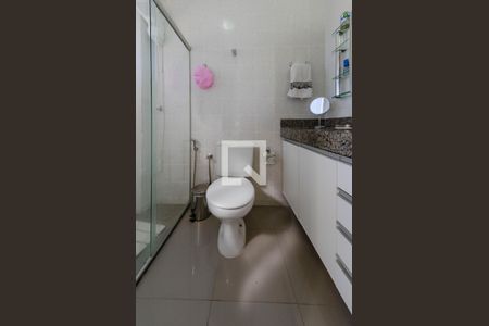 Apartamento à venda com 202m², 4 quartos e 3 vagasBanheiro suíte 1