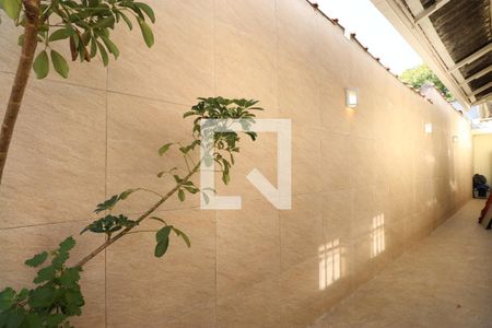 Casa à venda com 182m², 2 quartos e 2 vagasCorredor