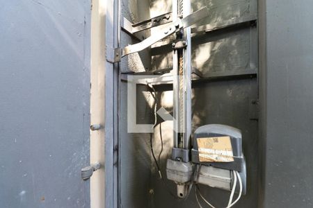 Casa à venda com 182m², 2 quartos e 2 vagasDetalhe