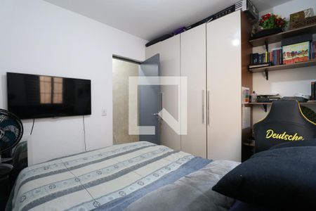 Quarto 2 de casa à venda com 2 quartos, 182m² em Vila Ipojuca, São Paulo