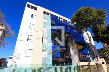 Apartamento à venda com 87m², 3 quartos e 3 vagasFachada