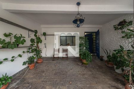 Casa à venda com 155m², 3 quartos e 2 vagasQuintal