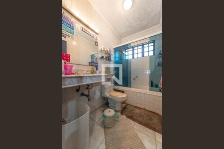 Casa à venda com 155m², 3 quartos e 2 vagasBanheiro Social