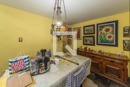 Casa à venda com 155m², 3 quartos e 2 vagasSala de Jantar