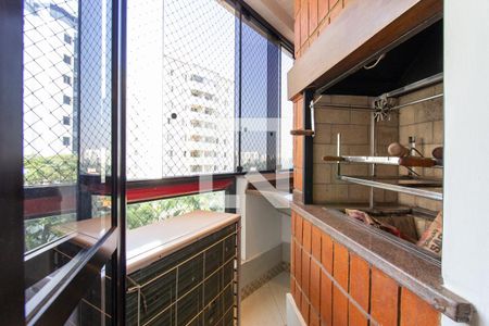 Apartamento para alugar com 168m², 3 quartos e 4 vagasChurrasqueira do apartamento