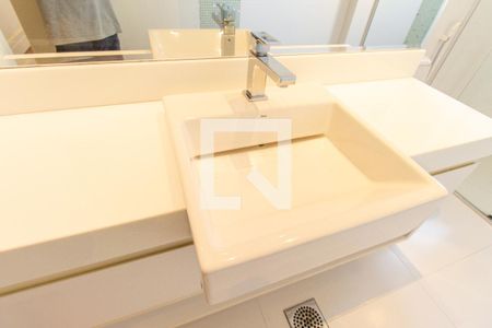 Apartamento para alugar com 168m², 3 quartos e 4 vagasBanheiro da Suíte 3