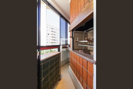 Apartamento para alugar com 168m², 3 quartos e 4 vagasChurrasqueira do apartamento