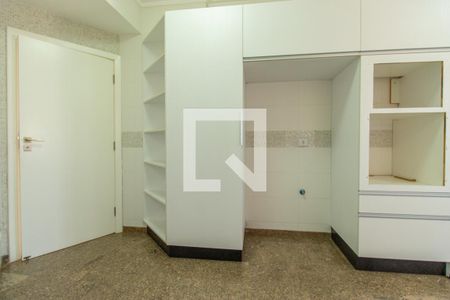 Apartamento para alugar com 168m², 3 quartos e 4 vagasCozinha 