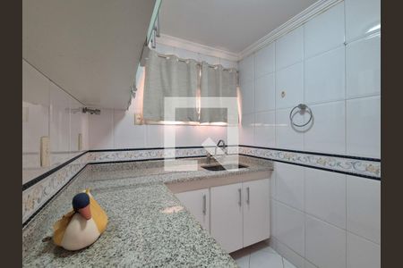 Casa à venda com 650m², 3 quartos e 10 vagas Casa à venda com 650m², 3 quartos e 10 vagasCozinha 2 andar