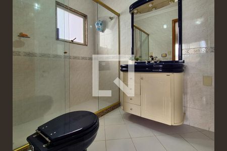 Casa à venda com 650m², 3 quartos e 10 vagas Casa à venda com 650m², 3 quartos e 10 vagasBanheiro da Suíte 3