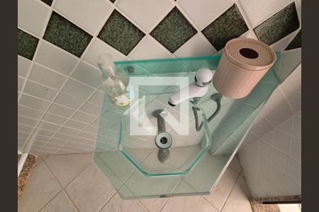 Casa à venda com 650m², 3 quartos e 10 vagas Casa à venda com 650m², 3 quartos e 10 vagasBanheiro 3