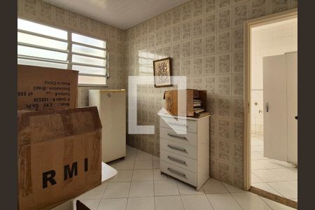 Casa à venda com 650m², 3 quartos e 10 vagas Casa à venda com 650m², 3 quartos e 10 vagasCozinha (anexo)