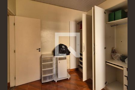 Casa à venda com 650m², 3 quartos e 10 vagas Casa à venda com 650m², 3 quartos e 10 vagasQuarto 1 (anexo)