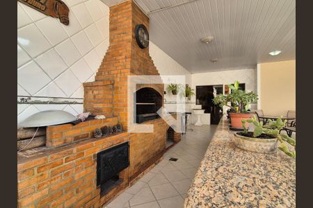 Casa à venda com 650m², 3 quartos e 10 vagas Casa à venda com 650m², 3 quartos e 10 vagasVaranda gourmet