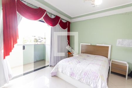 Casa à venda com 300m², 3 quartos e 8 vagas Casa à venda com 300m², 3 quartos e 8 vagasSuíte 3