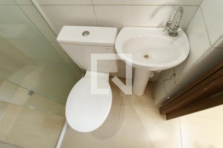 Banheiro de casa para alugar com 1 quarto, 35m² em Vila Maria Alta, São Paulo