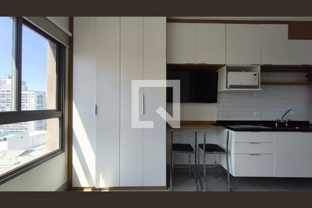 Studio de kitnet/studio para alugar com 1 quarto, 28m² em Vila Firmiano Pinto, São Paulo