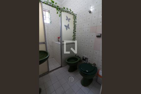 Casa à venda com 125m², 3 quartos e 2 vagasBanheiro 1