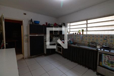 Casa à venda com 125m², 3 quartos e 2 vagasCozinha
