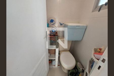 Apartamento à venda com 90m², 3 quartos e 1 vagaBanheiro na Área de Serviço