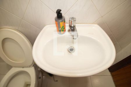 Casa à venda com 263m², 4 quartos e 9 vagasBanheiro 5