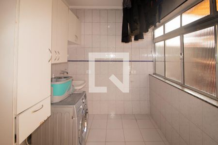 Casa à venda com 263m², 4 quartos e 9 vagasÁrea de Serviço