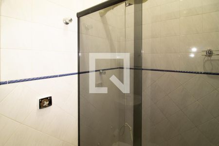 Casa à venda com 263m², 4 quartos e 9 vagasBanheiro 6