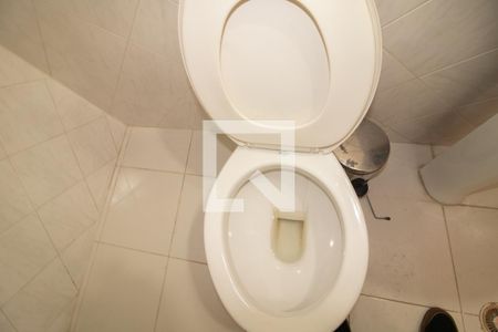 Casa à venda com 263m², 4 quartos e 9 vagasBanheiro 5