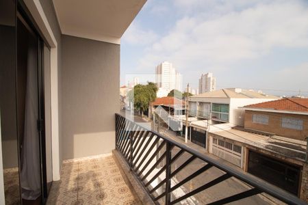 Casa à venda com 263m², 4 quartos e 9 vagasVaranda