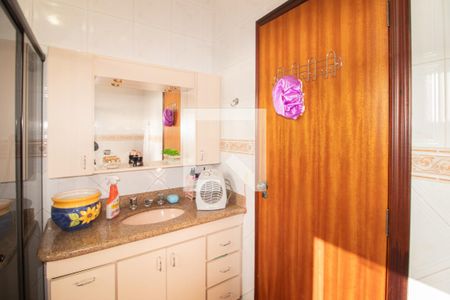 Casa à venda com 263m², 4 quartos e 9 vagasBanheiro suite 1