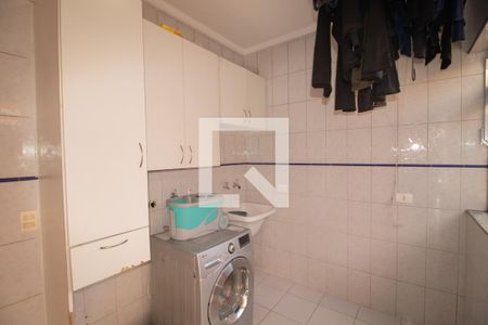 Casa à venda com 263m², 4 quartos e 9 vagasÁrea de Serviço