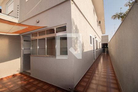 Casa à venda com 263m², 4 quartos e 9 vagasQuintal