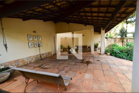 Casa à venda com 670m², 8 quartos e 8 vagasGaragem/ casa2