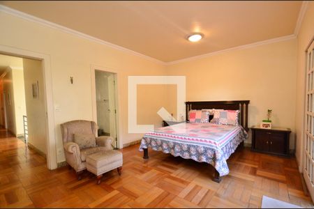 Casa à venda com 670m², 8 quartos e 8 vagasSuite master