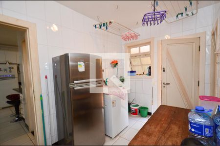 Casa à venda com 670m², 8 quartos e 8 vagasArea de serviço