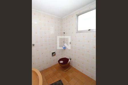 Casa à venda com 300m², 6 quartos e 7 vagasBanheiro 3