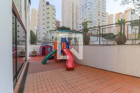 Apartamento à venda com 467m², 3 quartos e 4 vagasÁrea comum - Playground