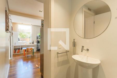 Apartamento à venda com 467m², 3 quartos e 4 vagasBanheiro do Escritório 1