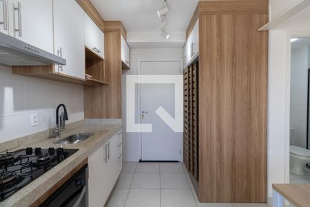 Apartamento para alugar com 32m², 2 quartos e sem vaga Apartamento para alugar com 32m², 2 quartos e sem vagaCozinha e Área de Serviço