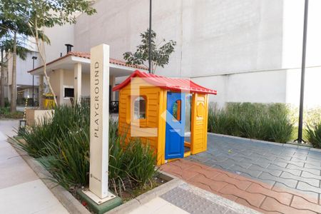 Apartamento para alugar com 32m², 2 quartos e sem vaga Apartamento para alugar com 32m², 2 quartos e sem vagaÁrea Comum - Playground