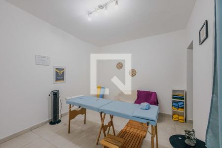 Casa à venda com 300m², 4 quartos e 6 vagasEdícula/Quarto 3