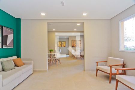 Apartamento para alugar com 32m², 2 quartos e sem vagaÁrea comum - Salão de festas