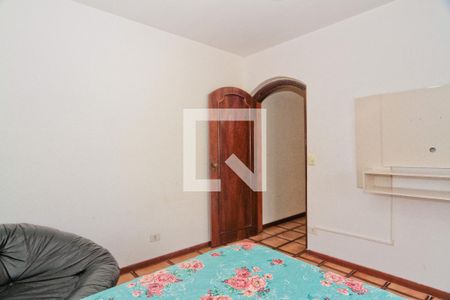 Casa à venda com 350m², 4 quartos e 4 vagas Casa à venda com 350m², 4 quartos e 4 vagasQuarto 1