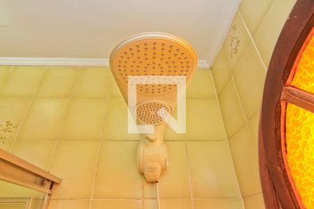 Casa à venda com 350m², 4 quartos e 4 vagas Casa à venda com 350m², 4 quartos e 4 vagasBanheiro