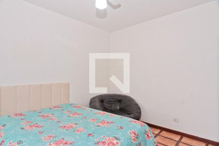 Casa à venda com 350m², 4 quartos e 4 vagas Casa à venda com 350m², 4 quartos e 4 vagasQuarto 1