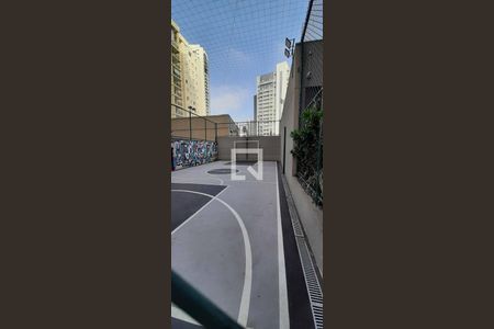 Apartamento à venda com 32m², 1 quarto e 1 vagaQuadra