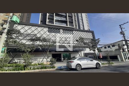 Apartamento à venda com 32m², 1 quarto e 1 vagaFachada e portaria