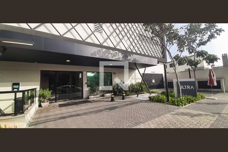 Apartamento à venda com 32m², 1 quarto e 1 vagaFachada e portaria